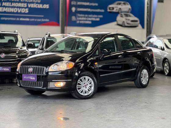 FIAT LINEA 1.8 ESSENCE 16V FLEX 4P AUTOMATIZADO FIAT LINEA 1.8 ESSENCE 16V FLEX 4P AUTOMATIZADO